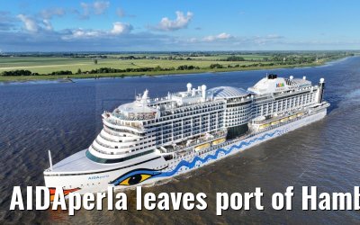 AIDAperla leaves port of Hamburg 19.06.2024