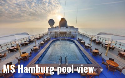 MS Hamburg pool view