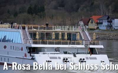 A-Rosa Bella bei Schloss Schoenbuehl Donau 03.04.2015