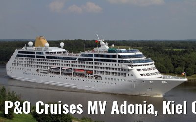 P&O Cruises MV Adonia, Kiel Canal, 23. August 2013