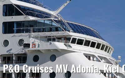 P&O Cruises MV Adonia, Kiel Canal, 29. September 2013