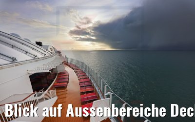 Blick auf Aussenbereiche Deck 18 vor Beach Club AIDAcosma