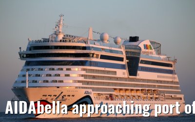 AIDAbella approaching port of Warnemuende, 04. September 2014