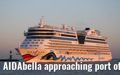 AIDAbella approaching port of Warnemuende, 04. September 2014