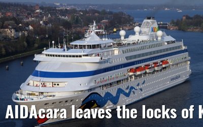 AIDAcara leaves the locks of Kiel-Holtenau, 19. April 2014