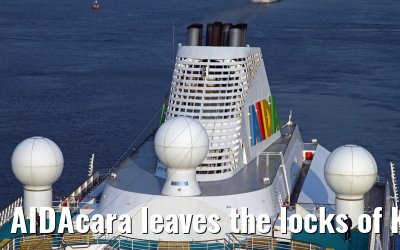 AIDAcara leaves the locks of Kiel-Holtenau, 19. April 2014