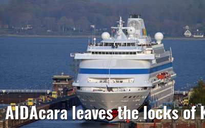 AIDAcara leaves the locks of Kiel-Holtenau, 19. April 2014