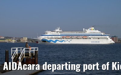 AIDAcara departing port of Kiel, 19. April 2014