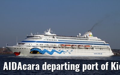 AIDAcara departing port of Kiel, 19. April 2014
