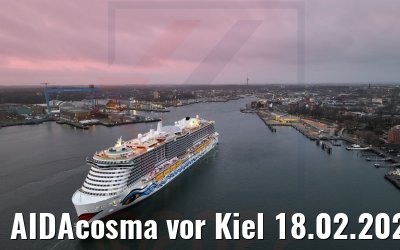 AIDAcosma vor Kiel 18.02.2022