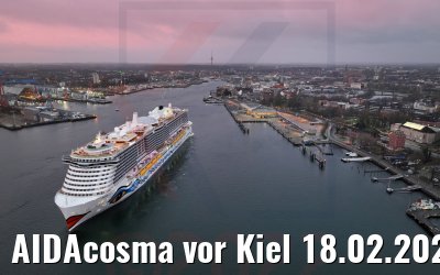 AIDAcosma vor Kiel 18.02.2022