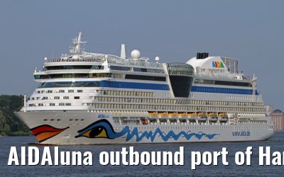 AIDAluna outbound port of Hamburg, 13. July 2013