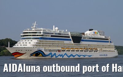 AIDAluna outbound port of Hamburg, 13. July 2013
