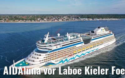 AIDAluna vor Laboe Kieler Foerde mit WSP Boot 10.07.2019