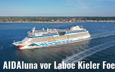 AIDAluna vor Laboe Kieler Foerde mit WSP Boot 10.07.2019