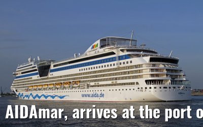 AIDAmar, arrives at the port of Warnemünde, 18 May 2013