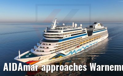AIDAmar approaches Warnemuende 18.04.2022