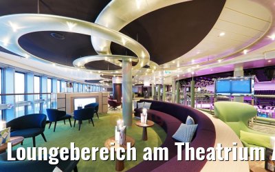 Loungebereich am Theatrium AIDAnova