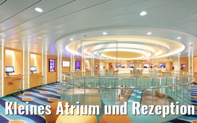 Kleines Atrium und Rezeption AIDAperla