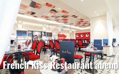 French Kiss Restaurant abends AIDAperla