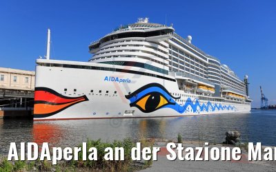 AIDAperla an der Stazione Marittima in Genua am 30.05.2017