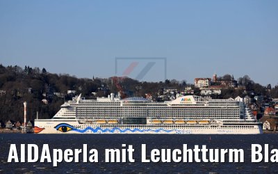 AIDAperla mit Leuchtturm Blankenese und Restaurant Hauser Süllberg 18.03.2018