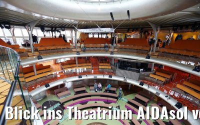 Blick ins Theatrium AIDAsol von Deck 11