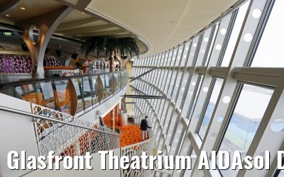 Glasfront Theatrium AIDAsol Deck 11