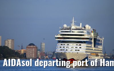 AIDAsol departing port of Hamburg, 27. September 2014
