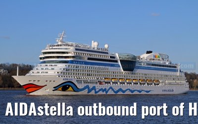 AIDAstella outbound port of Hamburg - April 01, 2013