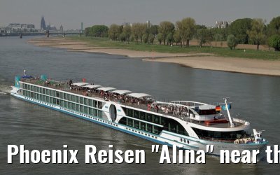 Phoenix Reisen "Alina" near the city of Cologne, 18. April 2011