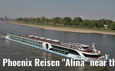 Phoenix Reisen "Alina" near the city of Cologne, 18. April 2011