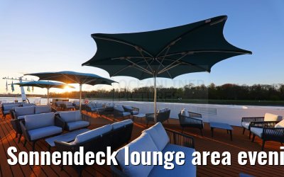 Sonnendeck lounge area evening view MS Alisa