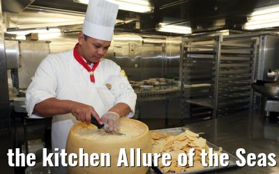 the kitchen Allure of the Seas