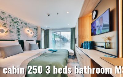 cabin 250 3 beds bathroom MS Amina