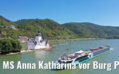 MS Anna Katharina vor Burg Pfalzgrafenstein in Kaub 29.06.2019