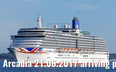 Arcadia 21.06.2017 arriving port of Kiel