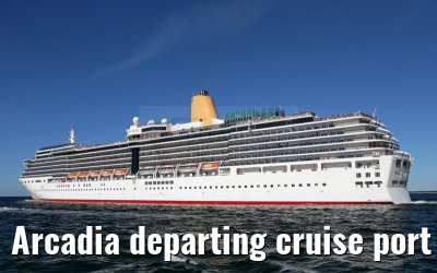 Arcadia departing cruise port Warnemuende 09. August 2015