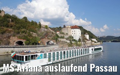 MS Ariana auslaufend Passau 10.09.2016