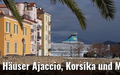 Häuser Ajaccio, Korsika und MS Artania 19.12.2015