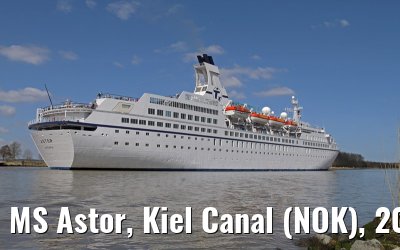 MS Astor, Kiel Canal (NOK), 20 April 2013
