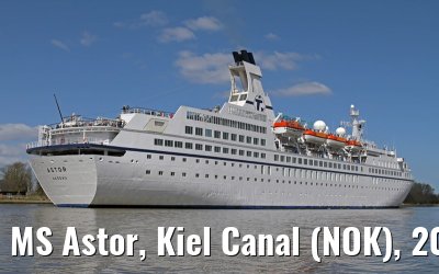 MS Astor, Kiel Canal (NOK), 20 April 2013
