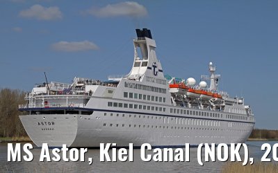 MS Astor, Kiel Canal (NOK), 20 April 2013