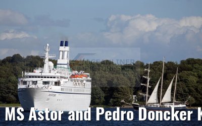 MS Astor and Pedro Doncker Kiel Holtenau 29.08.2016