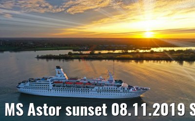 MS Astor sunset 08.11.2019 Sonnenstrahl1