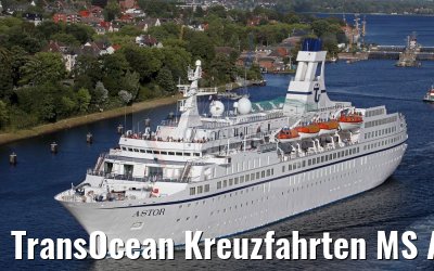 TransOcean Kreuzfahrten MS Astor leaves the Kiel Canal locks in Holtenau 29.08.2016