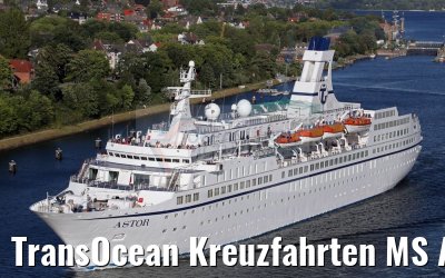 TransOcean Kreuzfahrten MS Astor leaves the Kiel Canal locks in Holtenau 29.08.2016