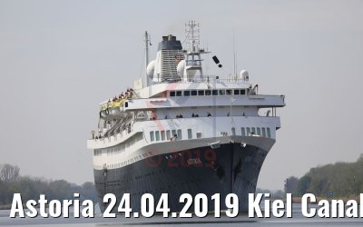 Astoria 24.04.2019 Kiel Canal