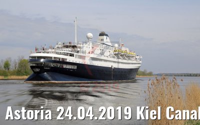 Astoria 24.04.2019 Kiel Canal