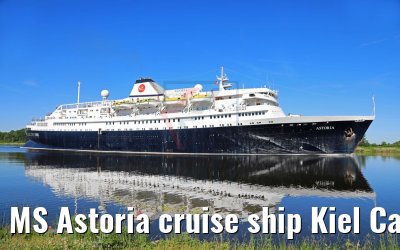 MS Astoria cruise ship Kiel Canal Transit 02.06.2017